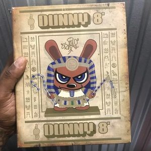 KID ROBOT “Pharaoh” Dunny Bunny